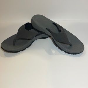 Men’s Merrell sandals size 13